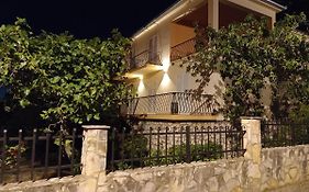 Apartman Noni Biograd Na Moru